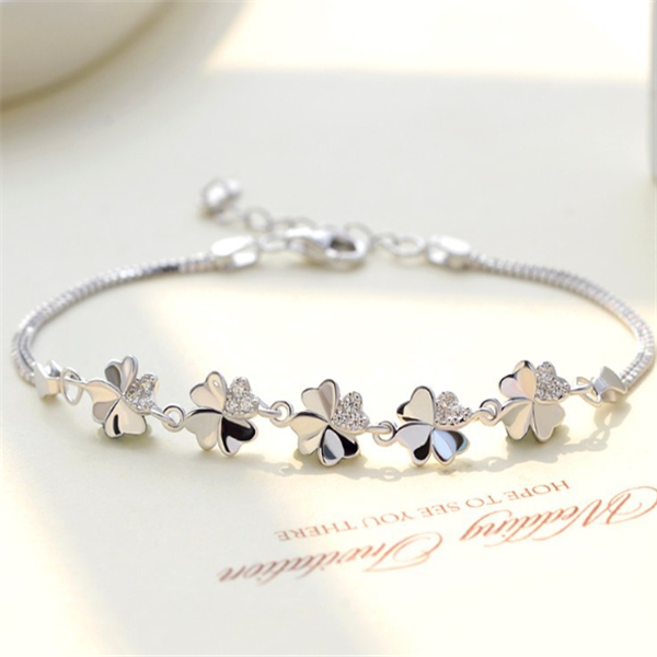 Four-leaf Clover Bracelet for the Lucky Irish! - Niki Ice Jewelry 