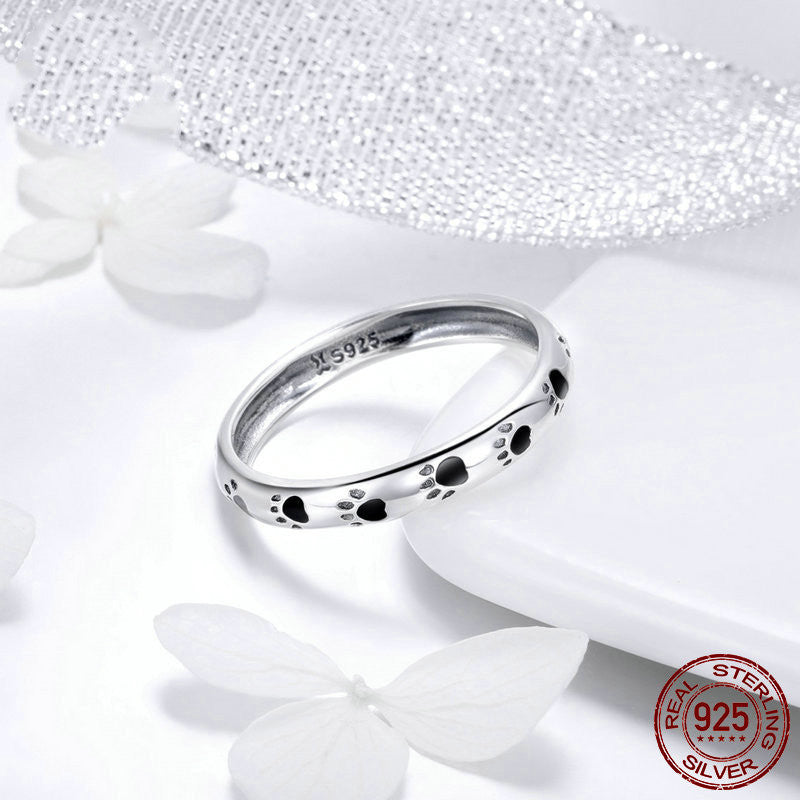 Ring with engraved puppy footprints Puppy Kisses - Niki Ice Jewelry 