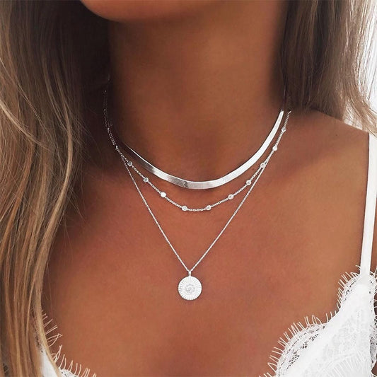 2021 Boho Necklaces &amp; Pendants Vintage Multilayer Choker Necklace Women Fashion Collar Collier Femme Moon Jewelry Accessories
