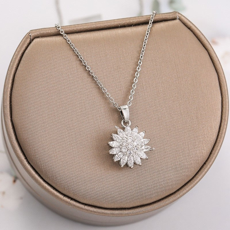 Stainless Steel Rotating Sunflower Pendant Necklace for Women