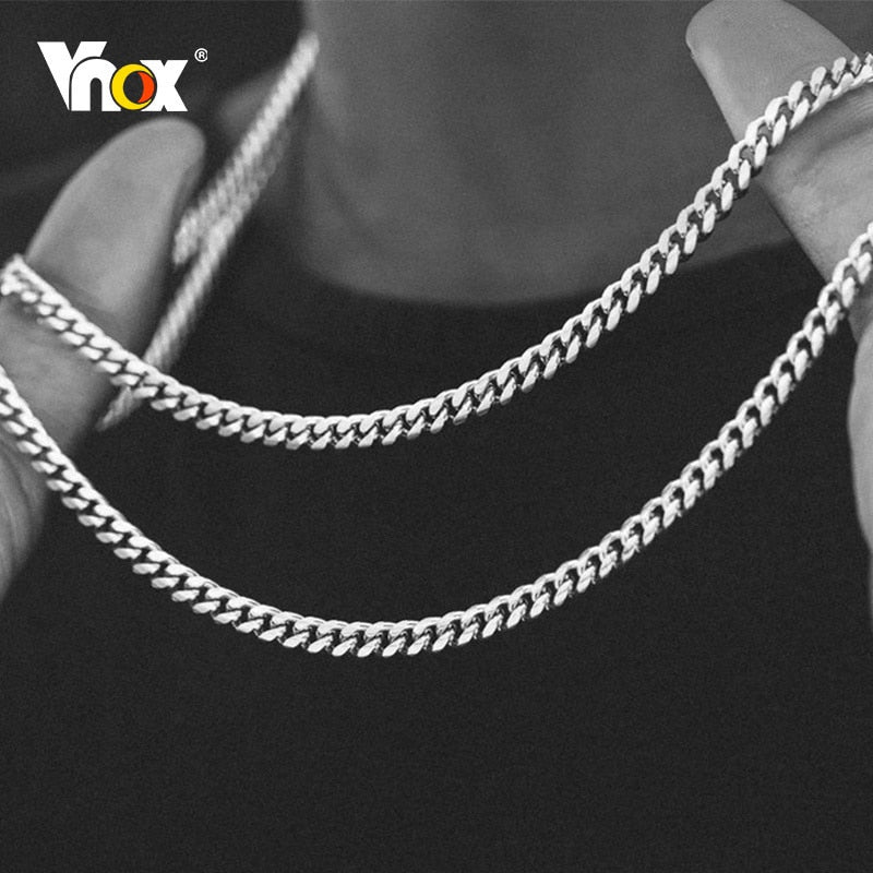 Twisted Rope Figaro Chain for that Rugged Masculine Look for Men